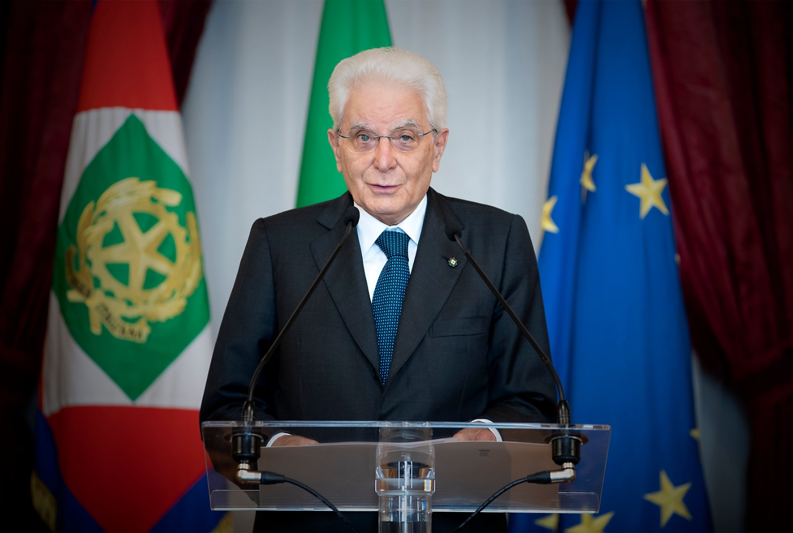 Il Presidente Mattarella ha firmato i decreti di nomina di 25 nuovi Cavalieri del Lavoro