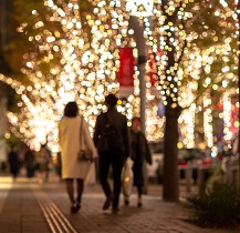 Luminarie natalizie costose ma attraenti