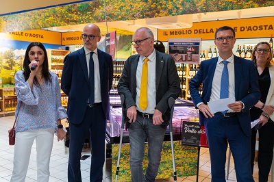 Carrefour Italia celebra le eccellenze enogastronomiche della Valle d’Aosta