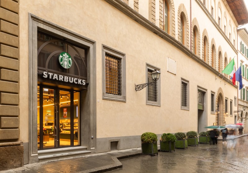 Starbucks con Percassi inaugura il quinto store a Firenze